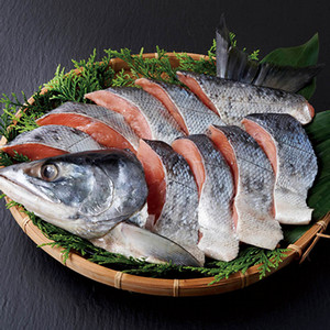 北海道産 新巻鮭姿